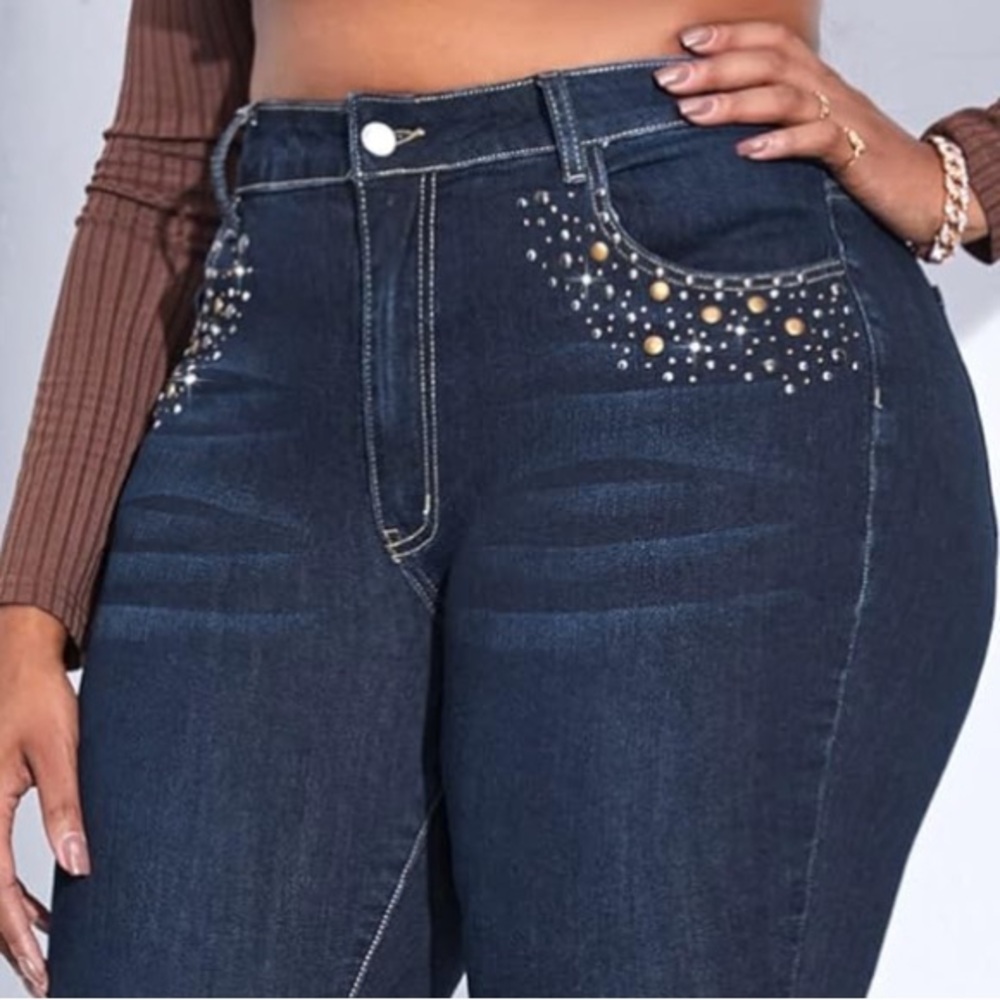 Blue Embellished Women's Jeans 10 - Picture 2 of 13